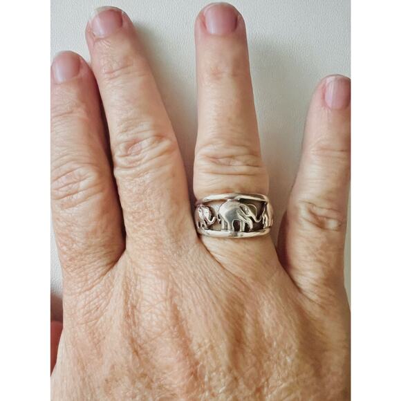 Vintage Sterling Silver Elephant Ring Size 6.75 925 NF Signed Animal Band - Picture 9 of 9